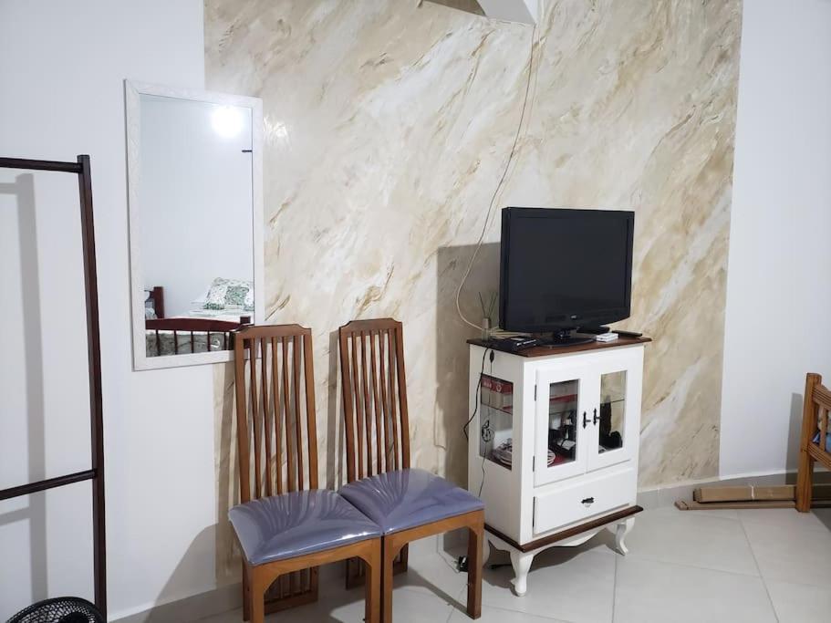 Casa Vista Para Montanha Pet Friendly Caraguatatuba Esterno foto